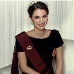 앤해서웨이 닮은 39세,요르단의 <b>왕비</b>!진짜 이쁘다!