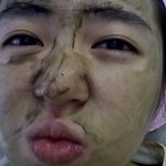 윤은혜 팩 하다말고 부담되는 <b>입술</b>과 표정!!