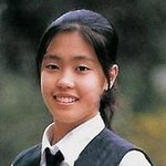 이윤지 졸업사진..<b>살짝</b> 호나우딩요 닮은거다
