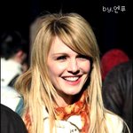 [캐서린모리스] 내일 <b>모레</b> 마흔인데 웃는 모습은 20대!