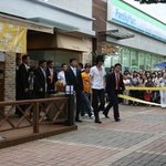<b>팬사인회</b>서 본 조인성!우리나라 사람의 기럭지가 아냐ㅠ