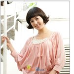 삐친 단발머리가 귀여운 <b>이소연</b> 인터뷰사진
