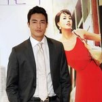 엄정화, 다니엘헤니 '<b>mr</b>. 로빈 꼬시기'기자간담회에서