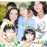 일반인과 함께한 성유리 <b>포스</b>