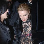 브리트니 난감 <b>망사</b>옷