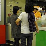 대형마트에서 본 선예, 그냥 평범한 <b>옆집</b>사람같음ㅋㅋ
