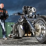 슈퍼카를 능가하는 '<b>몬스터</b> 바이크'