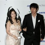 같은 질스튜어트 드레스를 입은 김태희와 <b>유진</b>!