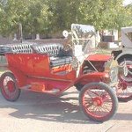 귀여운 <b>포드</b> t 모델