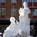 눈과 얼음 조각품 (snow and <b>ice</b> sculptures)