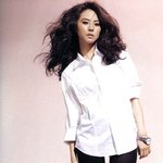 박지윤 흰<b>셔츠</b>에 스타킹만 신은 화보~다리 엄청 길어요!!
