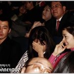 <b>새드</b>무비 시사회때, 조인성옆에 이진? 너무 좋아한다ㅋ