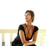 김규리 <b>대담</b>한 가슴노출