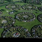 외계인 마을! 분양은 조각<b>단위</b>로?