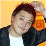 윤정수 집 구입!11년만에 20억원 2층 집 구입해 어머니께 선물