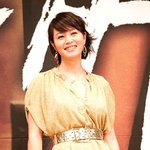 금색,<b>은색</b>이 잘어울리는 김혜수