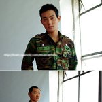 군대에서도 강한 눈빛을 포기할 수 없는 <b>강타</b>!!