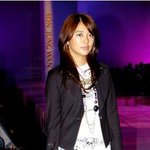 윤은혜 미니스커트 입은사진과 <b>민망</b>한 사진
