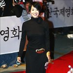 엄정화 등파인 <b>반전</b>(?)드레스