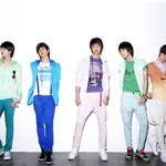 sm 신인 '<b>샤이니</b>' 옷은 하상백이 해준거라네~
