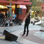 박정현 일본 에프엠방송국 공개생방송 사진들