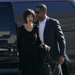 수리엄마 케이티<b>홈즈</b>의 개인 스타일리스트는 한국인!