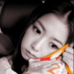 <b>투야</b> 김지혜, 최근 눈물 컨셉으로 찍은 사진 공개