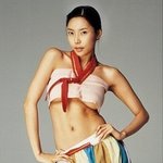 '가루지기'의 여자출연자들 파격 한복의상~섹시미 물씬~~