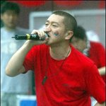 윤도현밴드 '신세대 애국가' <b>찬반</b>논란 후끈