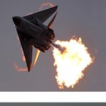 불을 뿜는 전폭기 !!