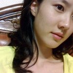 이수경, <b>집</b>에서 노메이크업 셀카 공개! 걱정없는 쌩<b>얼</b>