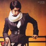 윤은혜 <b>밀리터리</b>룩 화보 사진들