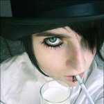 유럽 10대들의 최신 트랜드 이모키즈