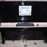 못쓰는 피아노의 재<b>활용</b>..