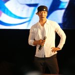 학교 <b>축제</b>에서 본 알렉스, 촌스런 패션 깜놀!