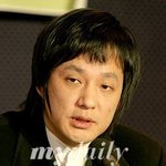 [신해철] 어제 대마초 합법화 <b>논쟁</b> 나온사진...헉
