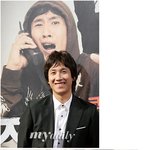 <b>시사회</b>에서 고은아! 한마리의 양 같네요~
