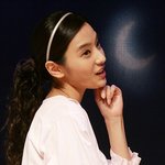 연극 무대에서 <b>잠옷</b>만 입은 한채영!