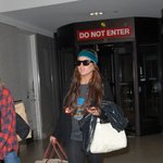 <b>린지</b> 로한 제발 티셔츠좀 길게 입어달라고,이게뭐냐고!