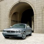 최고의 친환경 럭셔리 세단