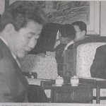 [비] 대통령 앞에서 심하게 <b>긴장</b>했구만~