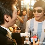 권상우 <b>김현기</b> 결혼식 참석모습, 축구하다 오셨나