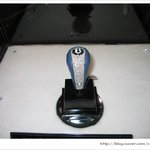 1억4천만원 <b>짜리</b> 벤틀리 기어손잡이