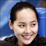 <b>유진</b>, 수영장에서 완전 쌩얼 공개! 말도 안돼!