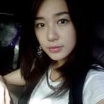 윤은혜 쉬더니 완벽피부! <b>셀카사진</b>
