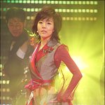 만지면 부서질거 같은 심은진 <b>팔뚝</b>