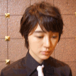 윤은혜, 최근 <b>컷트</b>한 머리~!! 미소년이 되었네~