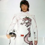 비가 출연하는 '스피드 <b>레이서</b>'! 비의 화려한 유니폼 전신샷!!