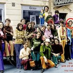 오사마 빈라덴의 10대 때의 모습~~