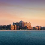 건설비만 3조원인 호텔 '에미리츠 팰리스'